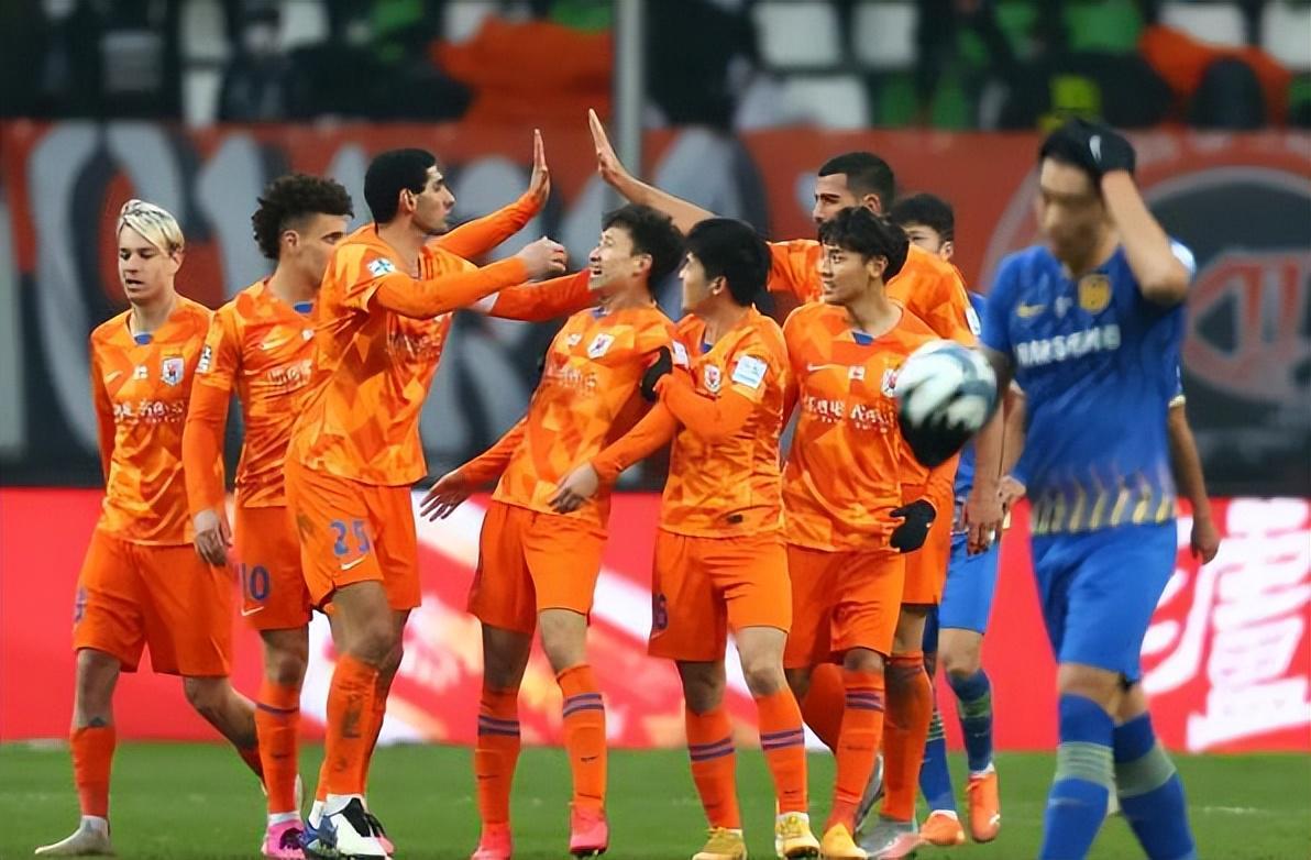 kaiyun sports-鲁能锋线还有一位黑马新星，至今未在一线队亮相，有望接班刘彬彬