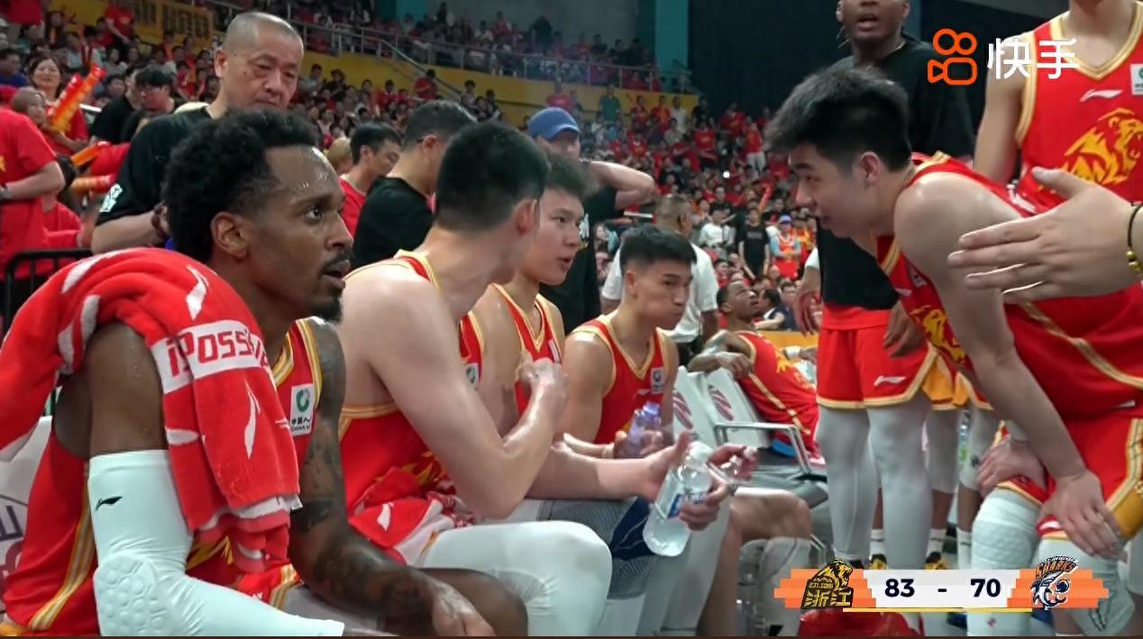 kaiyun sports-0分还是0分，广厦一人遭批评，名记：王博早弃用他，不会0-3落后