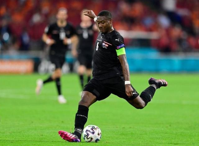 开云官方直播-中卫阿拉巴神奇不再成背景 皇马的算盘打错了？